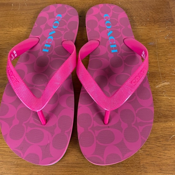 Coach Shoes - COACH ZAK flip flops bold pink size 8b sandals rubber thong toe barbie